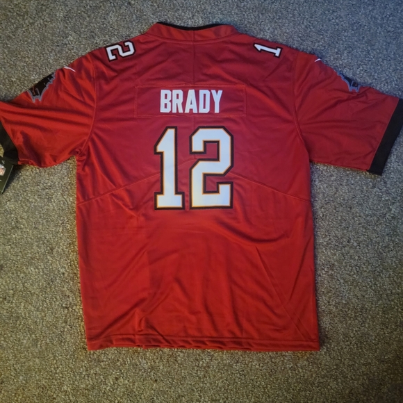 Tampa Bay Buccaneers Tom Brady Jersey XL new with tags - Picture 2 of 10